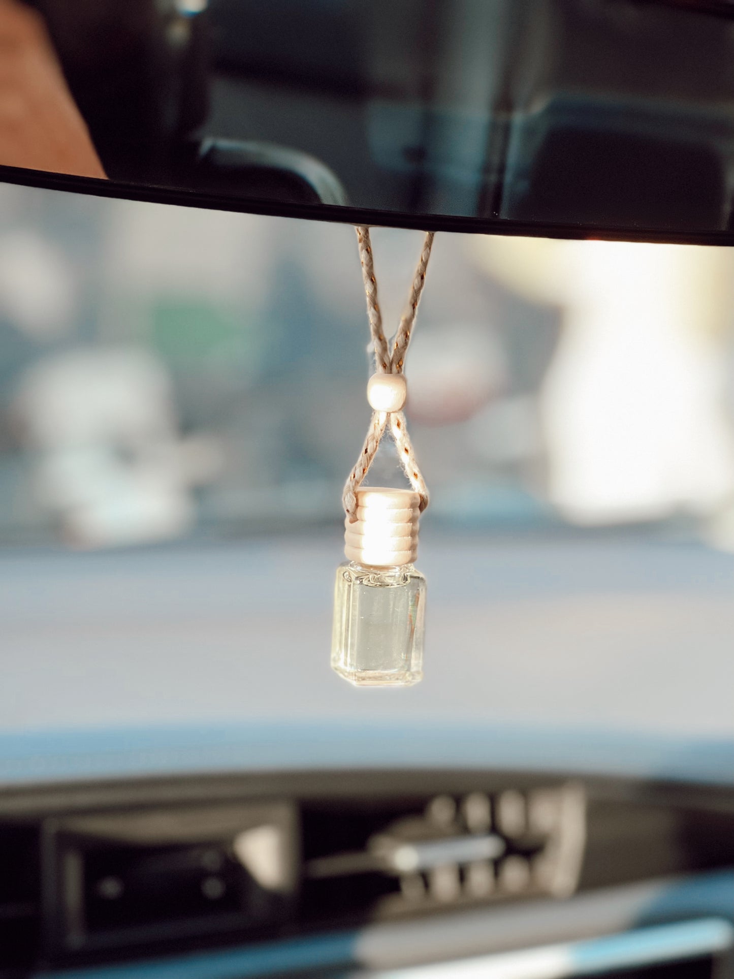 Simple Glass Jar Car Diffuser