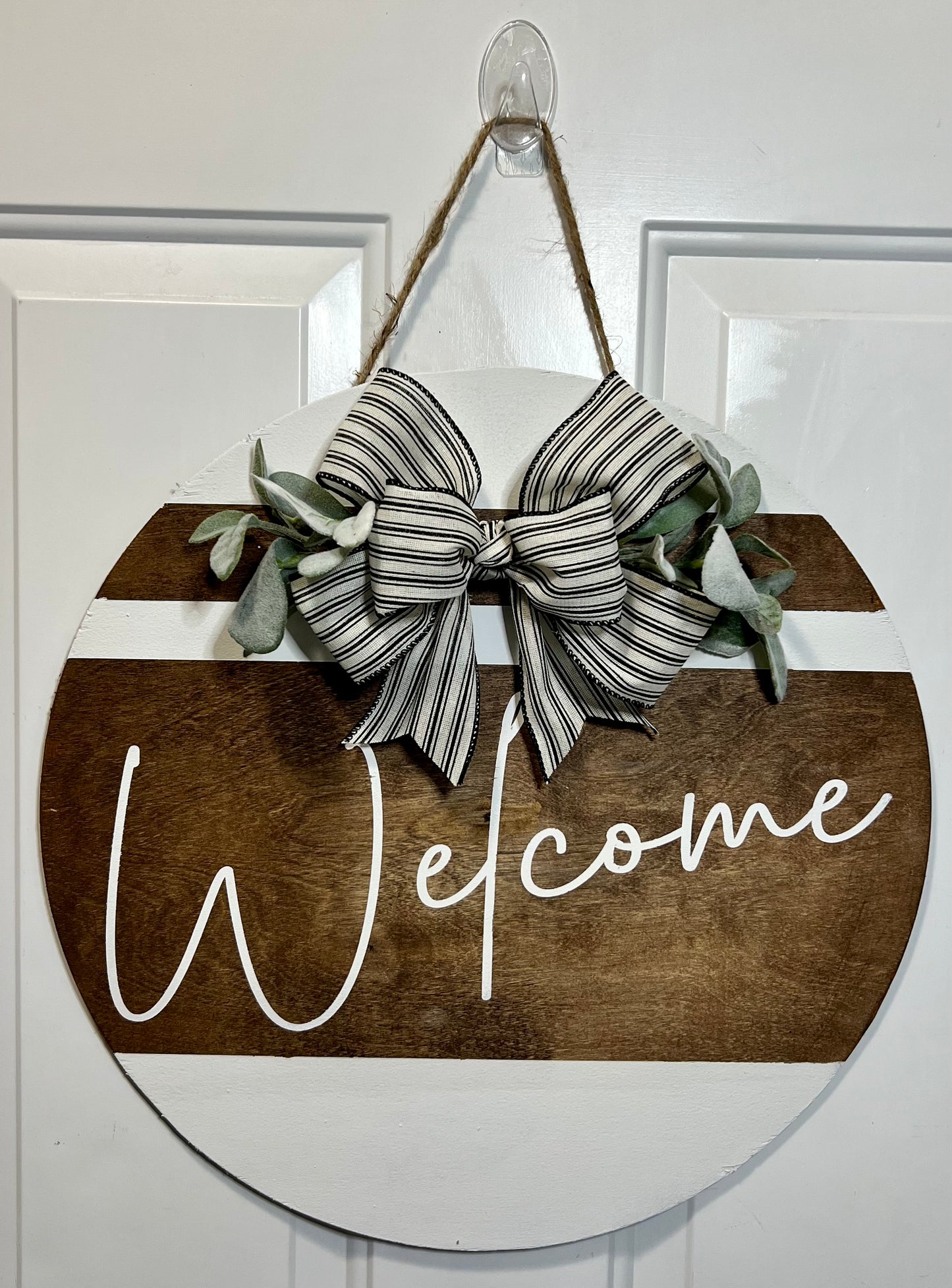 Simple White Welcome Door Hanger